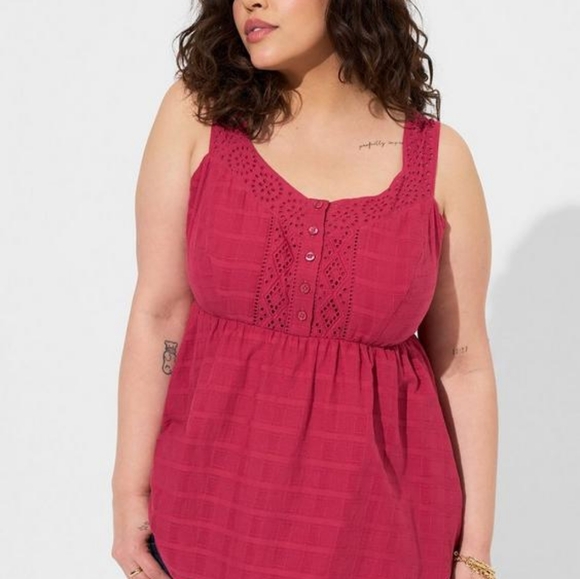 BNWT Torrid Berry Colored Babydoll Tank size 1 - Picture 2 of 10